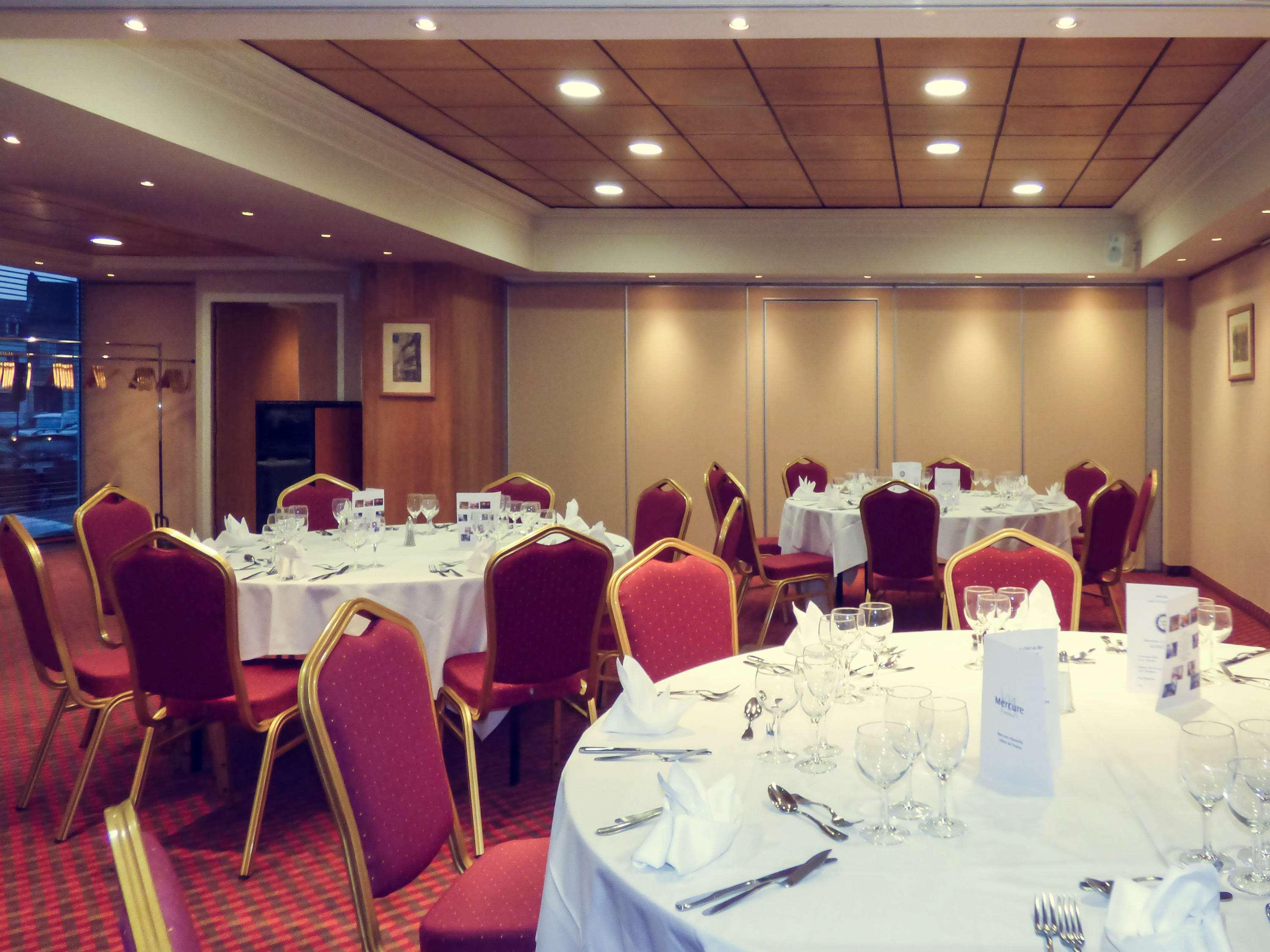 Mercure Abbeville Centre - Porte De La Baie De Somme エクステリア 写真