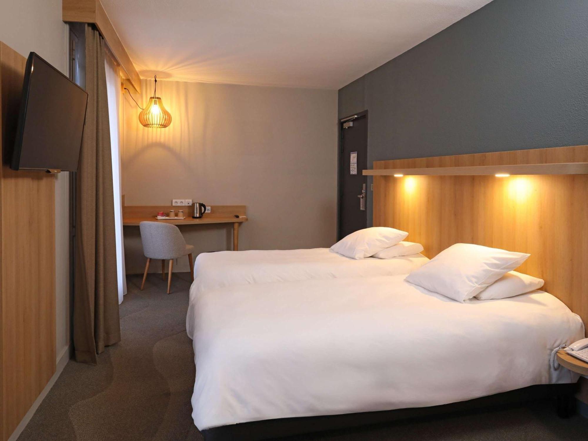 Mercure Abbeville Centre - Porte De La Baie De Somme エクステリア 写真