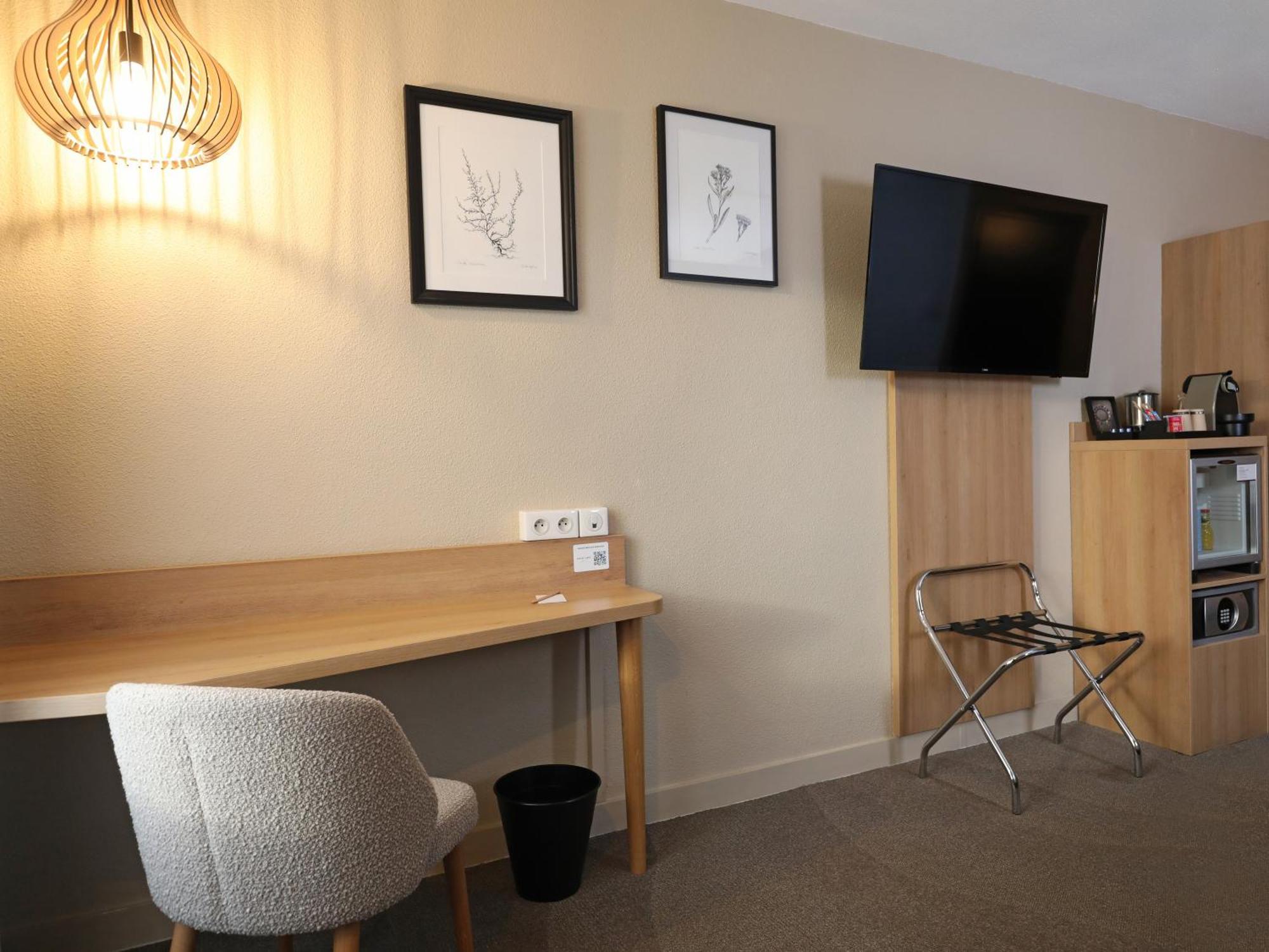 Mercure Abbeville Centre - Porte De La Baie De Somme エクステリア 写真