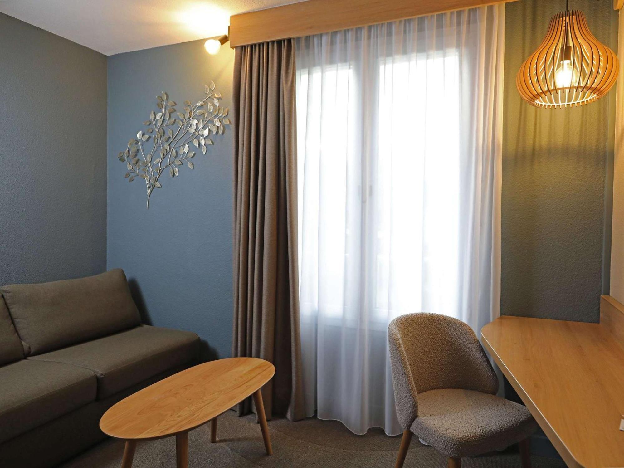 Mercure Abbeville Centre - Porte De La Baie De Somme エクステリア 写真
