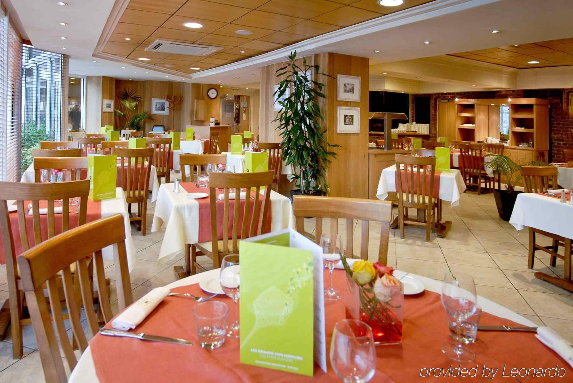 Mercure Abbeville Centre - Porte De La Baie De Somme レストラン 写真
